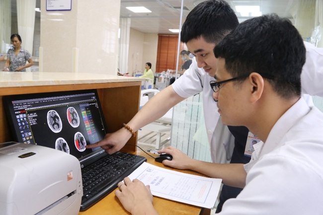 Trung tâm Đột quỵ - Bệnh viện đa khoa tỉnh Phú Thọ - Nơi cùng thời gian giành lại sự sống người bệnh - Ảnh 7.