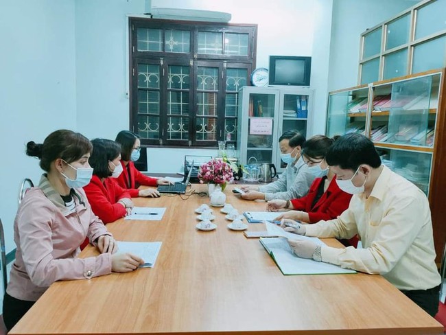 Bệnh viện Đa khoa tỉnh Tuyên Quang chấm dứt hợp đồng với công ty TNHH Dịch vụ bảo vệ Phương Đông sau sự cố đánh người trong bệnh viện - Ảnh 1.
