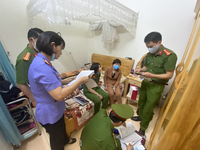 Nguyên Giám đốc Sở Y tế tỉnh Sơn La bị bắt về hành vi thiếu trách nhiệm gây hậu quả nghiêm trọng  - Ảnh 2.