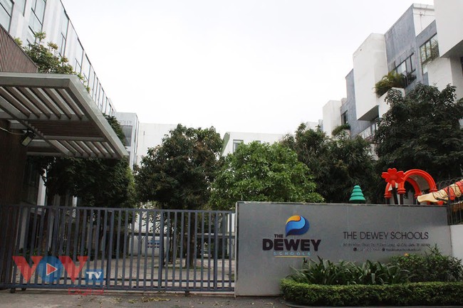 Trường Gateway bỗng chốc đổi tên thành 'The Dewey Schools' - Ảnh 5.