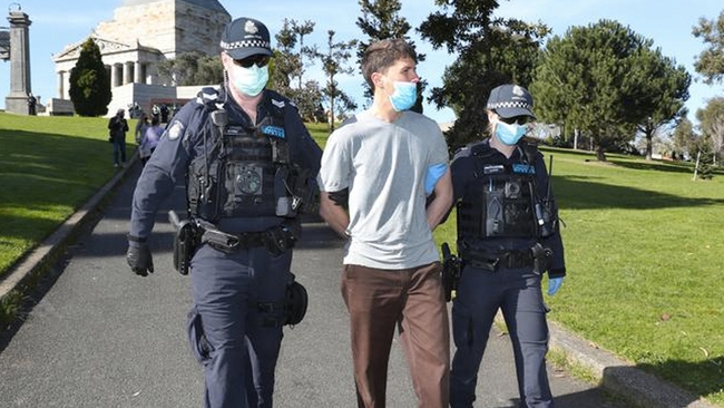 Australia: Hàng chục nghìn trường hợp không chịu nộp phạt do vi phạm quy định Covid-19 - Ảnh 1.
