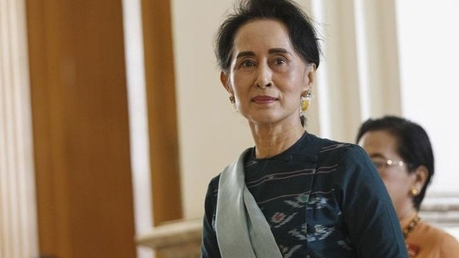 Bà Suu Kyi bị cáo buộc nhận hối lộ 550.000 USD - Ảnh 1.