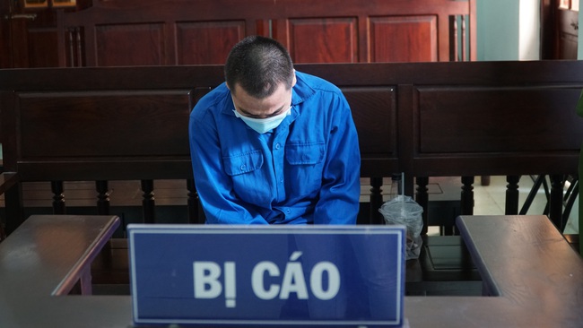 Tây Ninh: Thầy giáo dâm ô với 4 nam sinh nhận 7 năm tù giam - Ảnh 1.