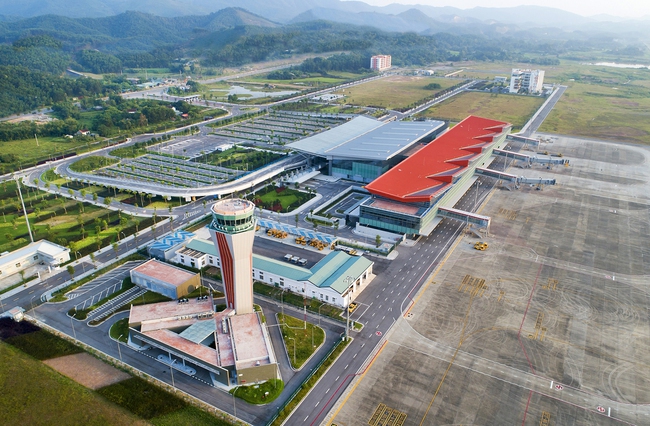 Sân bay quốc tế Vân Đồn mở cửa trở lại từ ngày 3/3 - Ảnh 1.