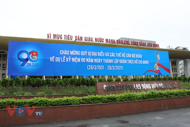 Hà Nội ngập tràn sắc xanh hướng tới kỷ niệm 90 năm thành lập Đoàn TNCS Hồ Chí Minh - Ảnh 9.