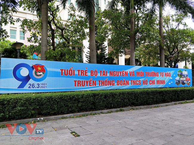 Hà Nội ngập tràn sắc xanh hướng tới kỷ niệm 90 năm thành lập Đoàn TNCS Hồ Chí Minh - Ảnh 12.