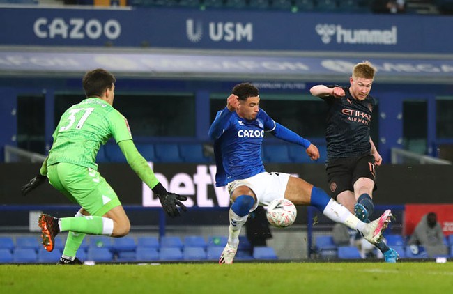Kết quả Everton 0-2 Man City: Man xanh nhọc nhằn vào bán kết - Ảnh 2.