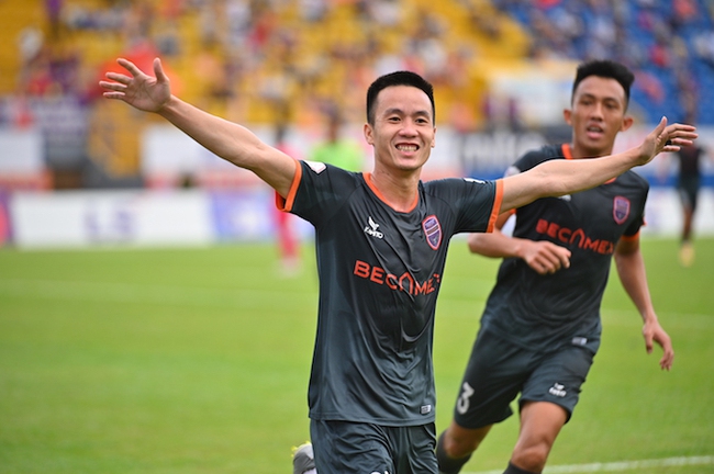 B.Bình Dương 1-0 Sài Gòn FC: Chiến thắng hú hồn của chủ nhà - Ảnh 1.