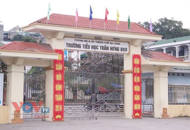 Trường Tiểu học ở Quảng Ninh tạm thời cho học sinh nghỉ học vì có liên quan đến trường hợp mắc COVID-19 - Ảnh 1.