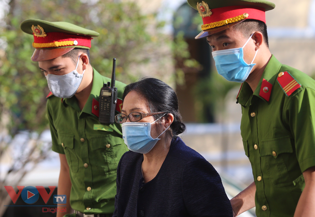Trả hồ sơ điều tra bổ sung vụ nữ đại gia Dương Thị Bạch Diệp - Ảnh 2.