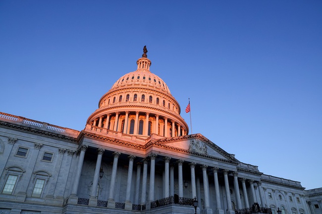 Hạ viện Mỹ hủy phiên họp vì Điện Capitol có nguy cơ bị tấn công - Ảnh 1.