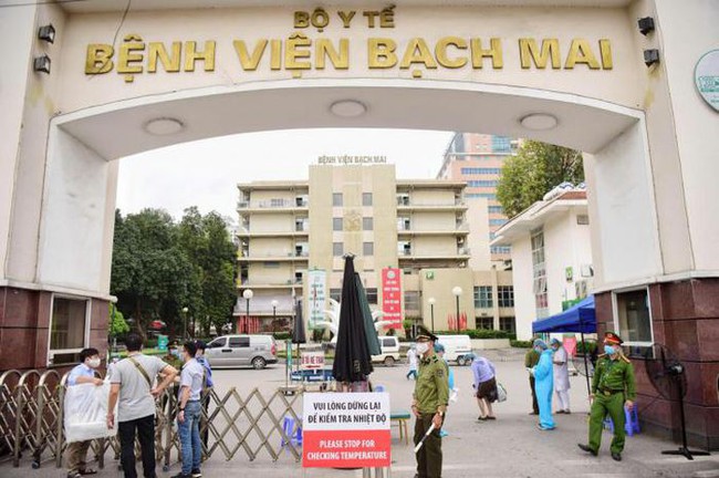 Bộ Y tế không đồng ý cho Bệnh viện Bạch Mai tăng giá dịch vụ khám, chữa bệnh - Ảnh 1.