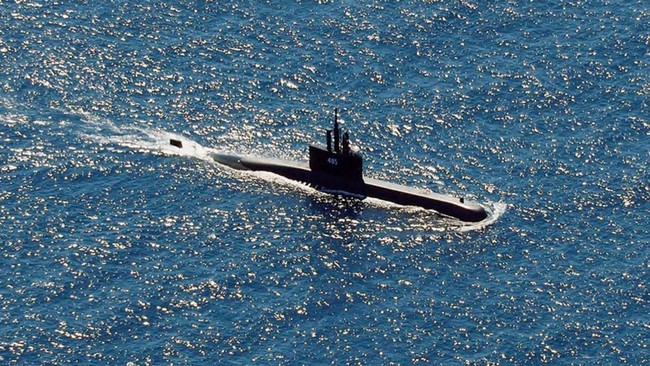 Vụ tàu ngầm Indonesia mất tích: Quân đội Indonesia xác định tàu bị chìm - Ảnh 1.