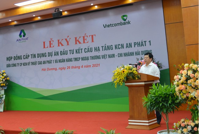 Vietcombank Hải Dương ký kết hợp đồng cấp tín dụng 1.200 tỷ đồng với Công ty CP KCN kỹ thuật cao An Phát 1 - Ảnh 2.