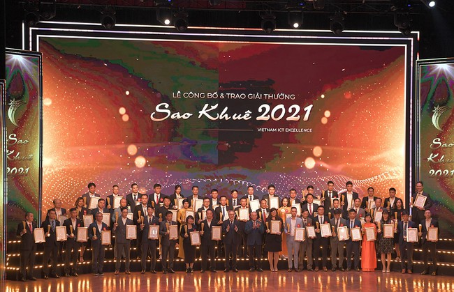 VCB Digibank của Vietcombank được vinh danh tại Lễ trao giải thưởng Sao Khuê 2021 - Ảnh 3.