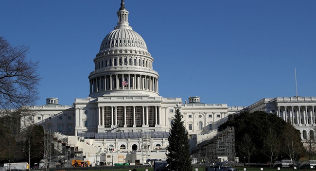 Tòa nhà Quốc hội Mỹ bị phong tỏa do đe dọa an ninh từ bên ngoài - Ảnh 1.