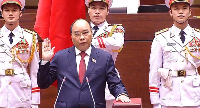 Chủ tịch nước Nguyễn Xuân Phúc tuyên thệ nhậm chức - Ảnh 1.