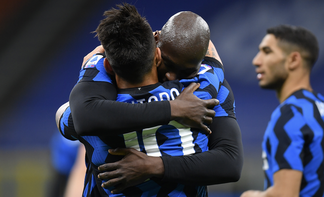 Kết quả Inter 2-1 Sassuolo: Thẳng tiến tới ngai vàng - Ảnh 1.
