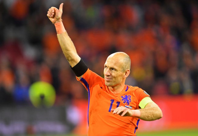 Trở lại và lập cú đúp kiến tạo, Robben hy vọng dự EURO 2020 - Ảnh 1.