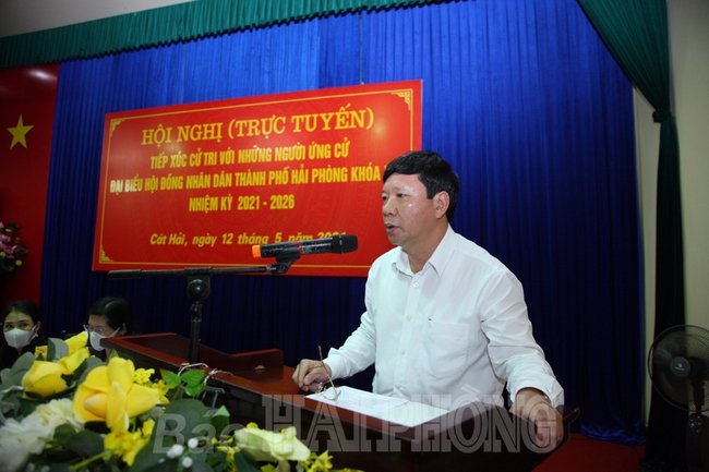 Đồng chí Nguyễn Văn Tùng, Chủ tịch UBND thành phố cùng các ứng cử viên đại biểu HĐND thành phố tiếp xúc cử tri tại huyện Cát Hải - Ảnh 4.