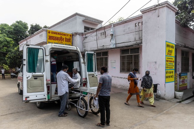 Ấn Độ: Nguy cơ dịch COVID-19 thâm nhập nông thôn - Ảnh 1.