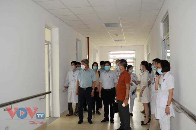Bắc Giang cần triển khai đồng bộ nhiều biện pháp để kiểm soát dịch bệnh - Ảnh 2.