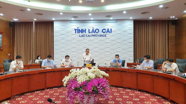 Lào Cai tiếp tục giãn cách nghiêm ngặt trong 10 ngày tới - Ảnh 1.