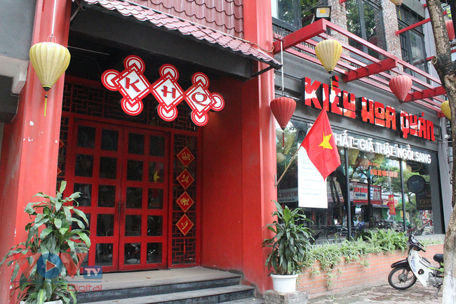 Nhà hàng, quán ăn uống tại Hà Nội đồng loạt đóng cửa, chuyển sang 'take away' - Ảnh 7.