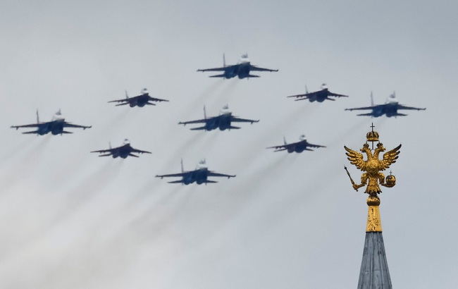 LB Nga diễu binh kỷ niệm lần thứ 76 Ngày Chiến thắng - Ảnh 12.