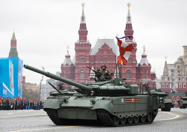 LB Nga diễu binh kỷ niệm lần thứ 76 Ngày chiến thắng - Ảnh 5.