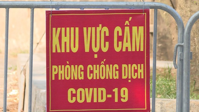 Tiếp tục ghi nhận thêm 3 trường hợp dương tính tại ổ dịch thị trấn Đông Anh - Ảnh 1.