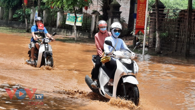 Phú Thọ: Cần làm rõ việc ngập nước trên đường tỉnh lộ 316 - Ảnh 4.