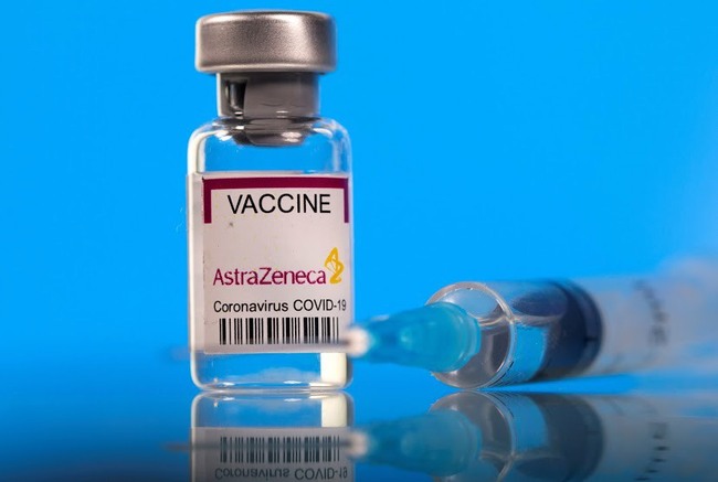 Bộ Y tế phân bổ 288.000 liều vaccine COVID-19 của AstraZeneca cho các tỉnh, thành phố đang có dịch - Ảnh 1.