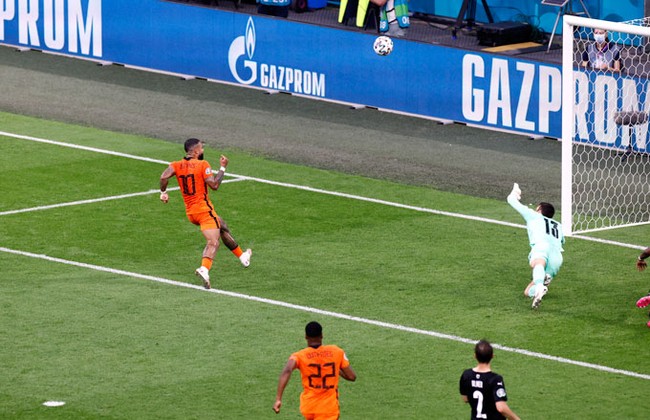 Kết quả Hà Lan 2-0 Áo: Cơn lốc Cam giành vé vào vòng knock-out - Ảnh 2.