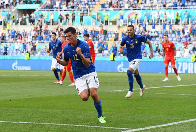 Kết quả Italia 1-0 Wales: Azzurri dắt tay Xứ Wales vào vòng 1/8 - Ảnh 1.