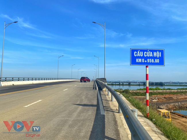 Cầu Cửa Hội: Nối đôi bờ sông Lam Nghệ Tĩnh - Ảnh 1.