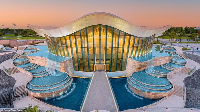 Ấn tượng bể bơi sâu nhất thế giới ở Dubai - Ảnh 5.