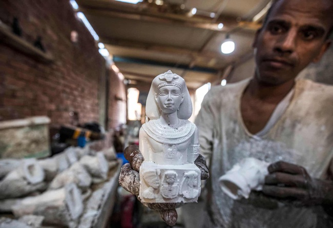 Ai Cập bán bản sao cổ vật để phục hồi du lịch - Ảnh 10.