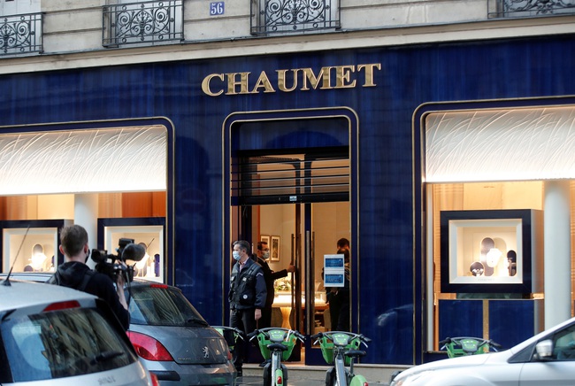 Pháp: Ba ngày hai vụ cướp trang sức hàng triệu euro ở trung tâm Paris - Ảnh 2.