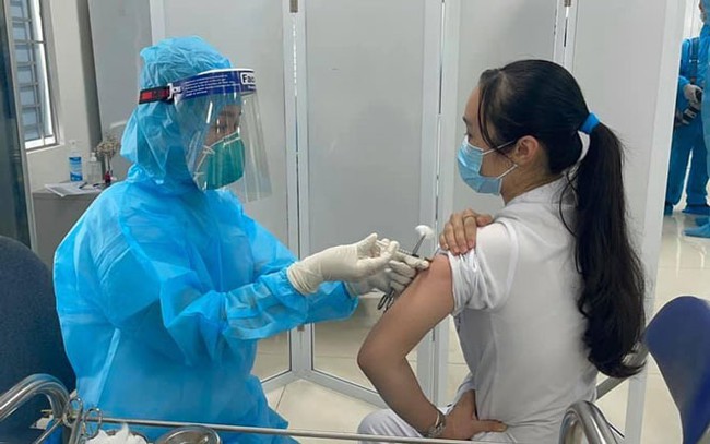 Tuyển người tiêm thử nghiệm vaccine Covid-19 đầu tiên của Việt Nam sản xuất theo công nghệ Mỹ - Ảnh 1.