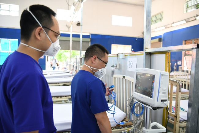 Hà Nội: Bệnh viện điều trị người bệnh COVID-19 dự kiến hoạt động từ ngày 1/9 - Ảnh 1.