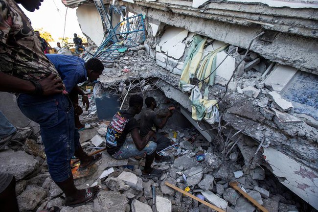 Số người chết trong trận động đất ở Haiti tăng lên hơn 1.200 người - Ảnh 1.