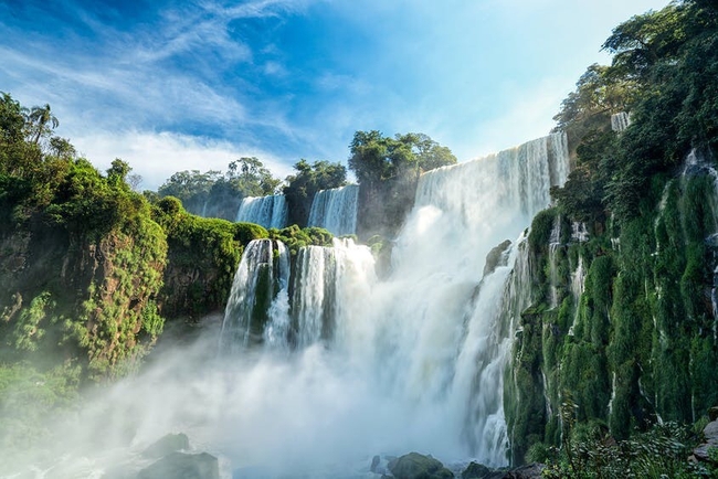 Chiêm ngưỡng 7 thác nước hùng vĩ bậc nhất thế giới - Ảnh 2.