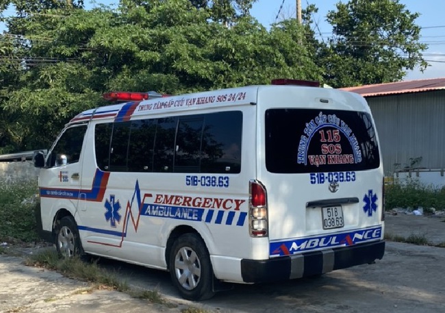 Liên tục phát hiện xe cứu thương chở người trái phép từ vùng dịch về Bình Thuận - Ảnh 1.