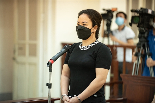 Hà Nội: Xử phạt nghiêm chủ quán karaoke chống đối lực lượng phòng dịch COVID-19 - Ảnh 1.