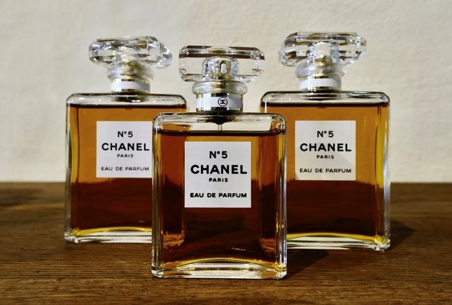 Loài hoa tạo ra nước hoa Chanel số 5 danh giá - Ảnh 2.