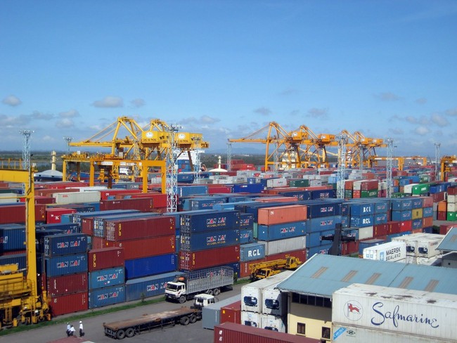 Hỏa tốc gửi kiến nghị Thủ tướng giải pháp tháo gỡ khó khăn ùn tắc hàng hóa tại cảng Cát Lái - Ảnh 2.