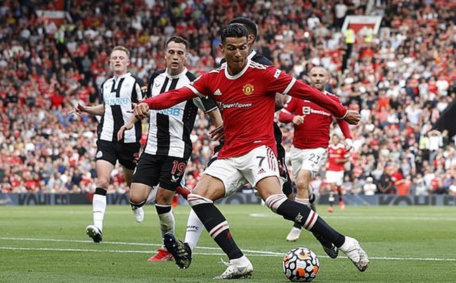 Kết quả MU 4-1 Newcastle: Màn ra mắt hoàn hảo của Ronaldo - Ảnh 2.