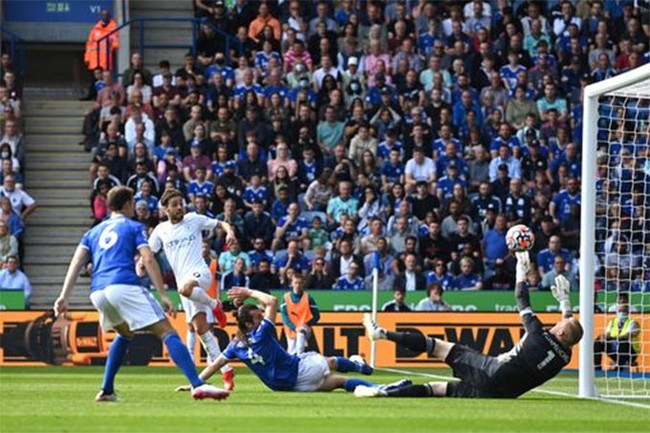 Kết quả Leicester 0-1 Man City: Man City nối dài mạch thắng trên sân Leicester - Ảnh 2.