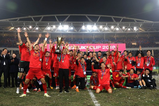 Bốc thăm Suzuki Cup 2020: Việt Nam rơi vào bảng ‘tử thần’ - Ảnh 1.